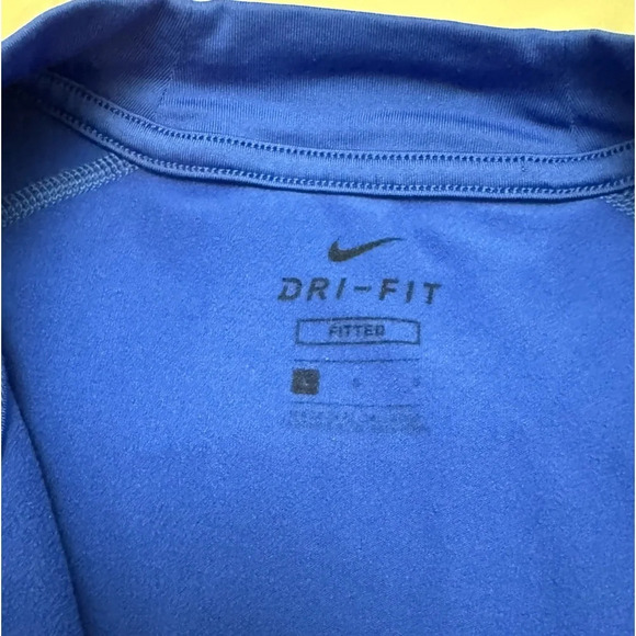 Nike Dri Fit 1/4 Zip Up Fitted PulloverJacket Workout Exercise Large - Picture 7 of 8